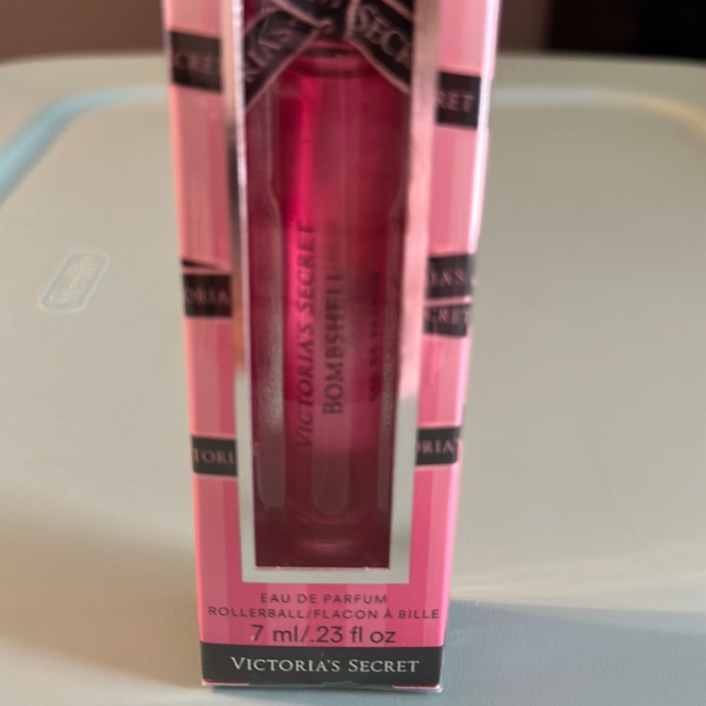 VS Bombshell